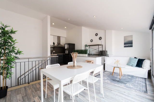 Home staging en Matar&oacute; skandinavisk-spisestue