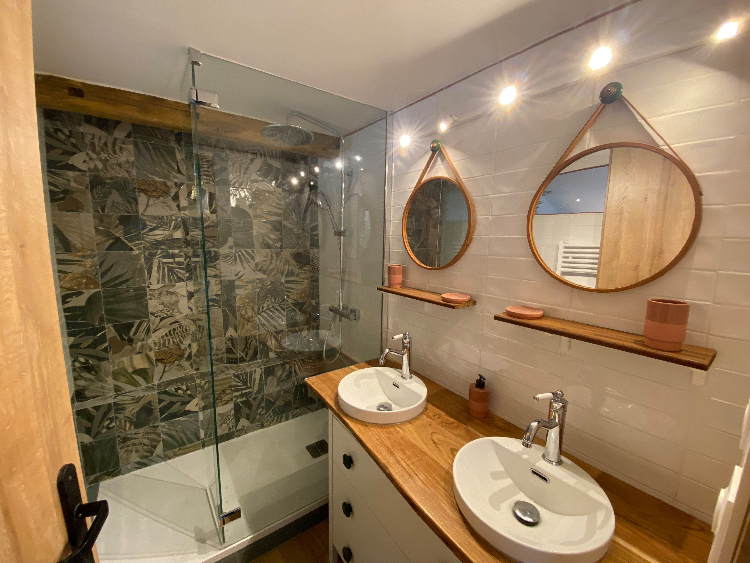 Aménagement sous comble 2 pièces 34m2 Carez et 68m2 au sol