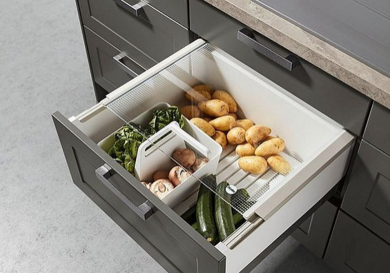 Example of a minimalist kitchen design in Phoenix