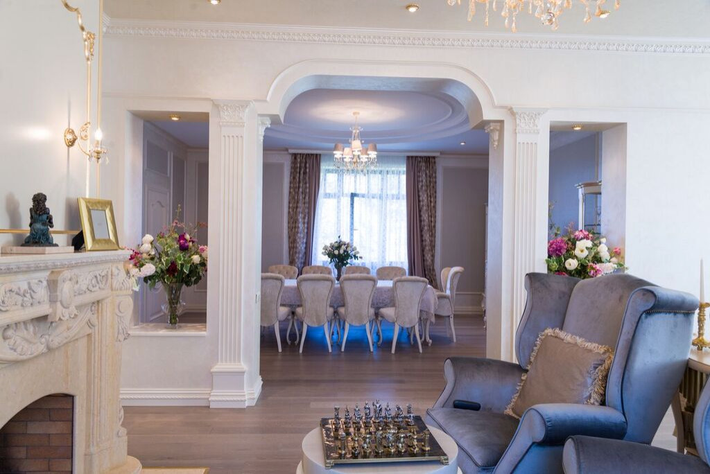 Интерьер дома в классическом стиле (500 кв м)