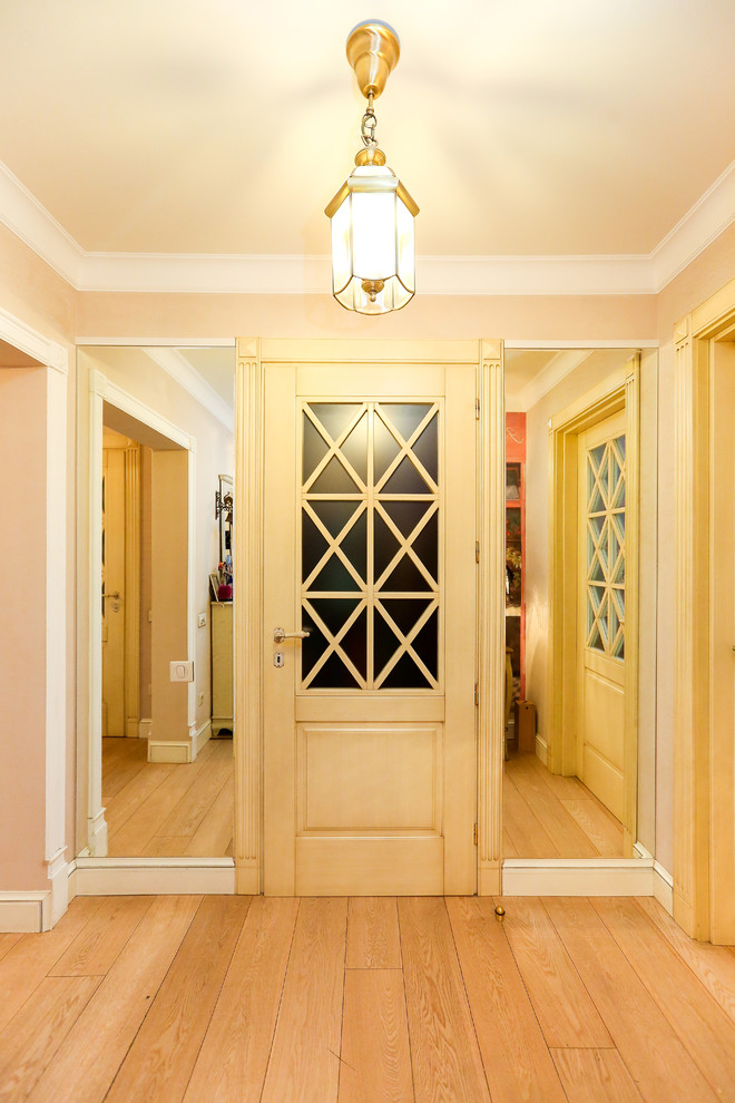 Снова Французский прованс, спустя 3 года после сдачи объекта