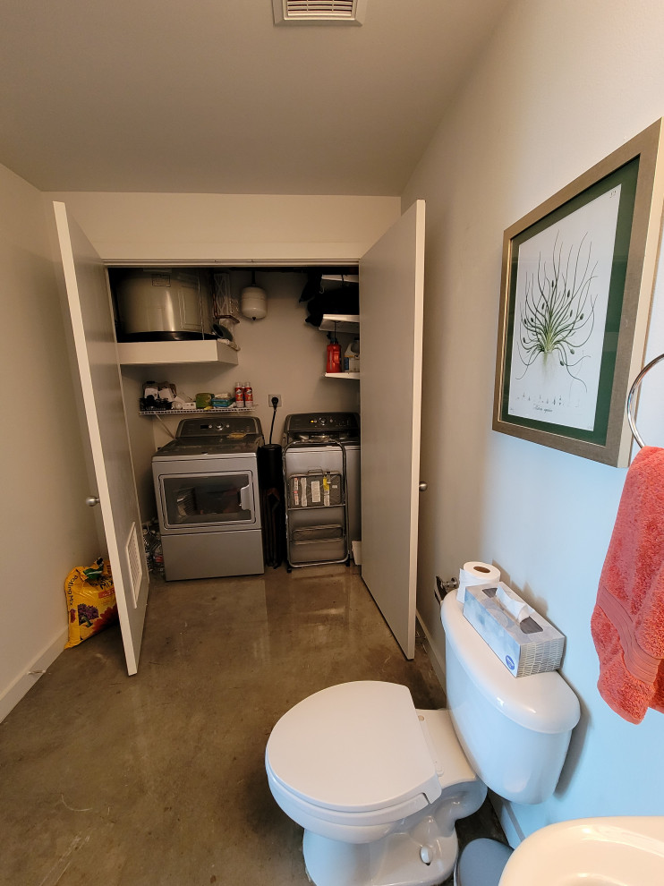 Midtown Powder Bath / Utility Room