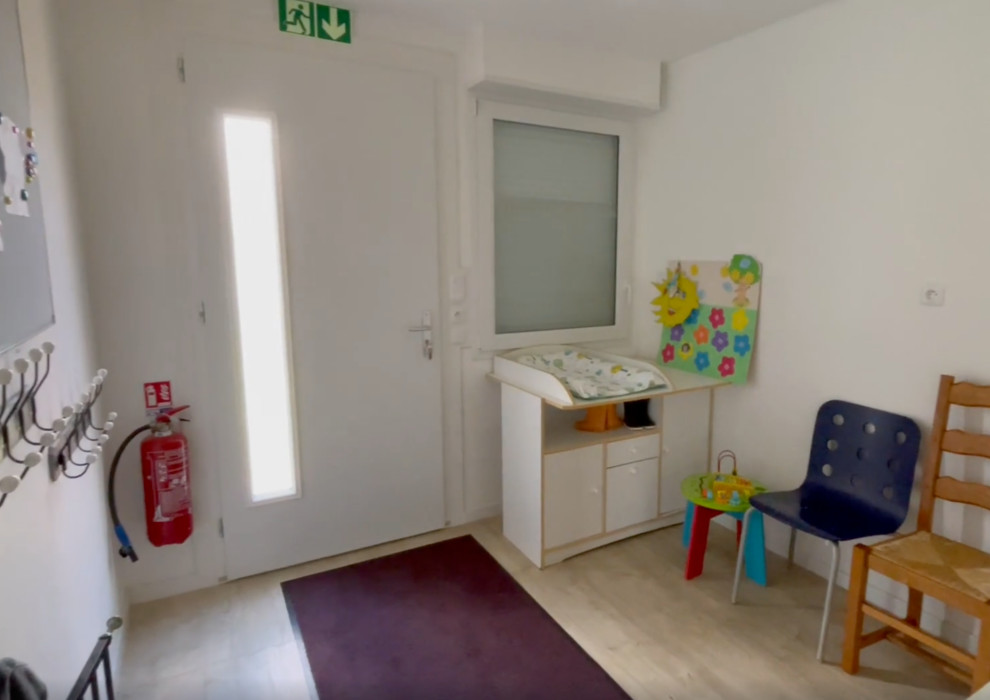 Aménagement d'une ancienne maison d'assistantes maternelles