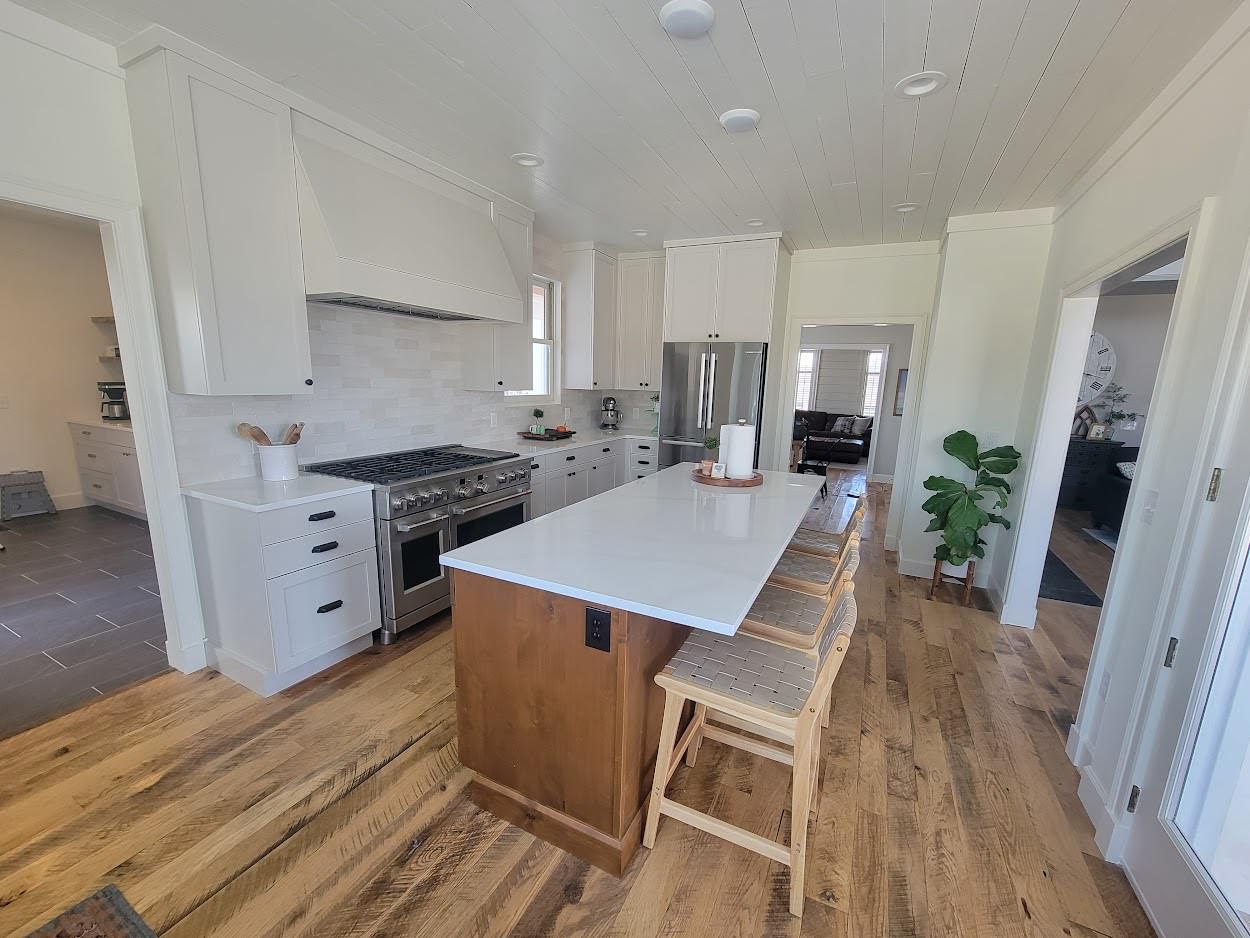 White and Wood mix Kitchen