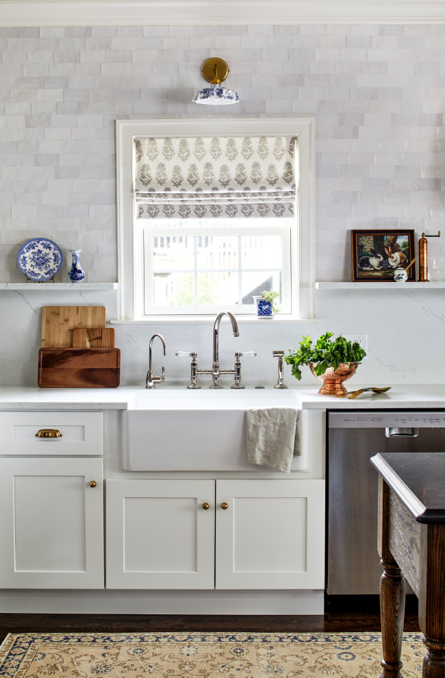 Design ideas for a traditional kitchen in Baltimore.