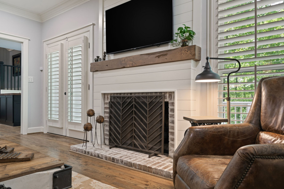 1950 River Way Drive