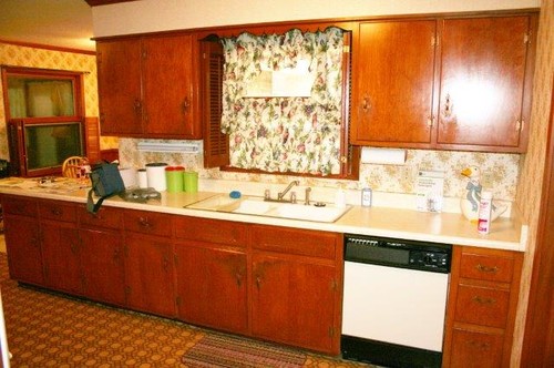 Please Tell Me Your Theories On How To Bring This Dark Kitchen Of The 50s Into Todays World Retrofit Or Replace Please Tell Me Your Theories On How To Bring This Dark Kitchen Of The 50s Into Todays World Retrofit Or Replace