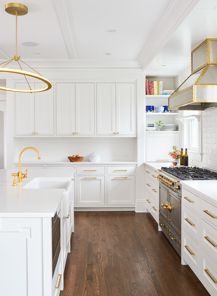 Inspiration for a transitional kitchen remodel in Minneapolis