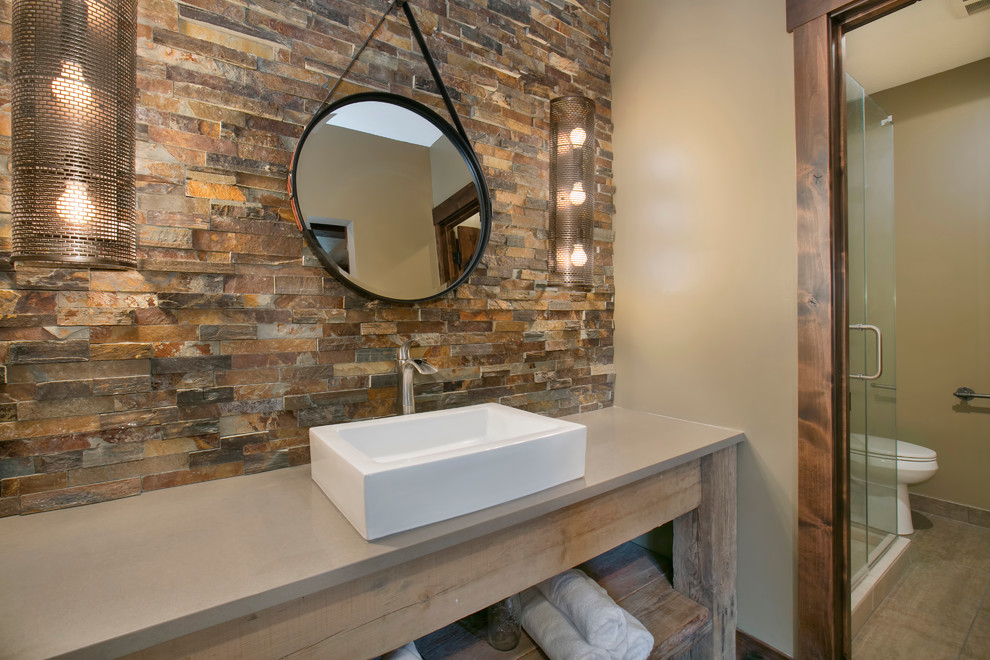 Transitional home design photo in Minneapolis