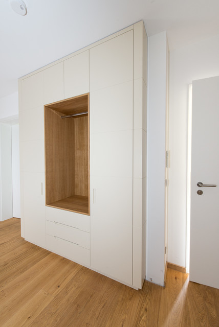 Garderobe M&uuml;nchen contemporary-vardagsrum