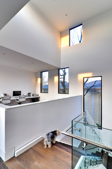 Southampton contemporary-staircase