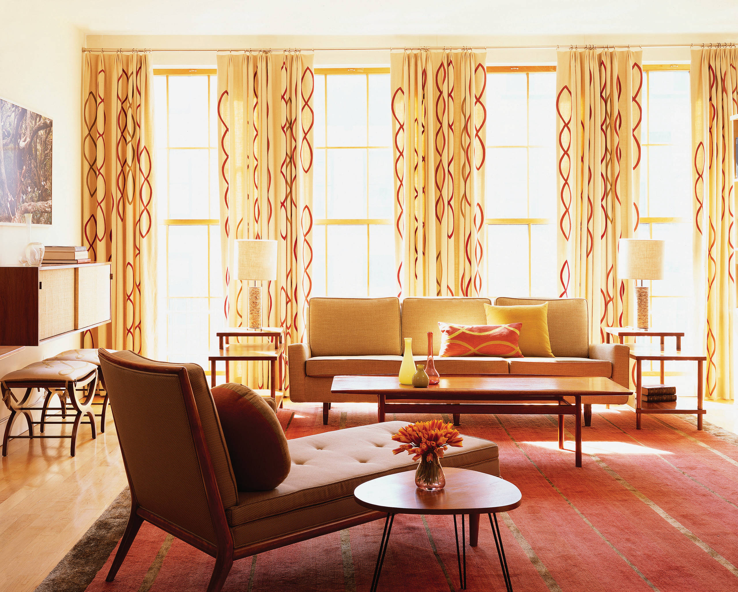 Window Treatments: Long Drapes, image size:2560x2054