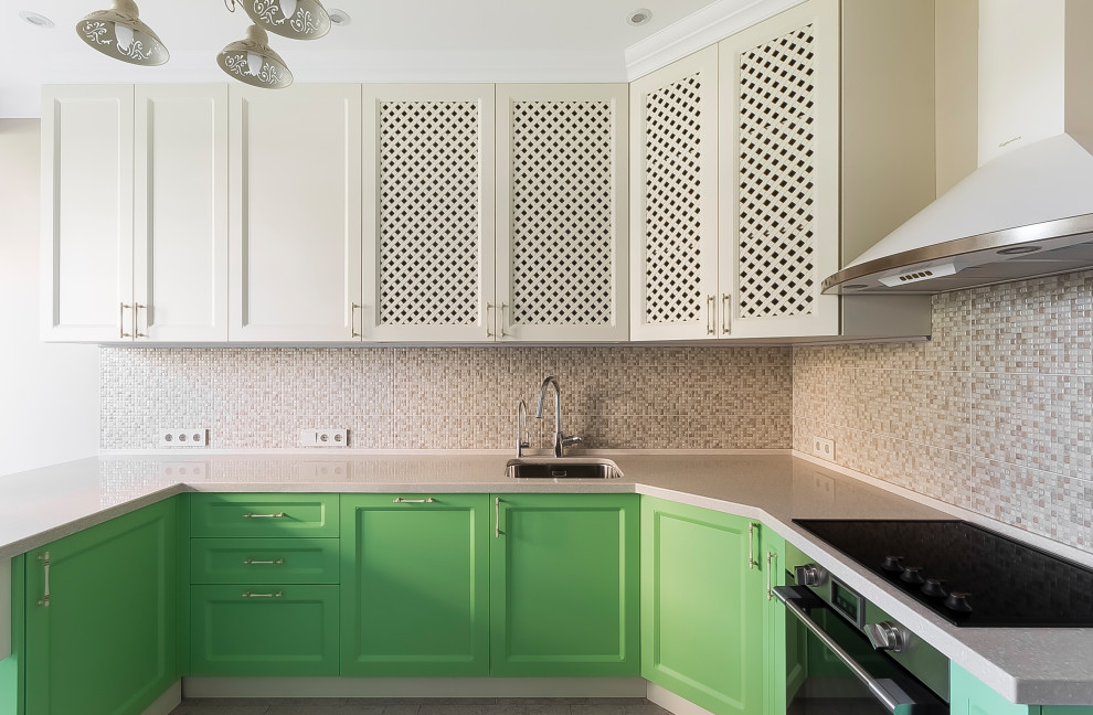 Мебель для кухни по индивидуальному проекту от фабрики мебели "Клевер-шкаф"