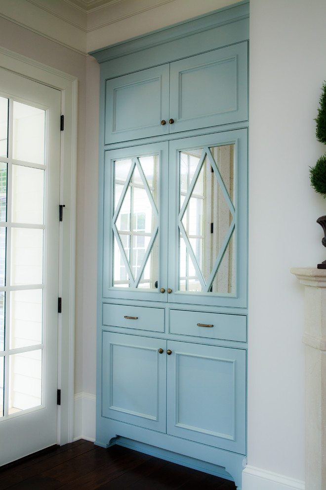 Home design - transitional home design idea in Atlanta