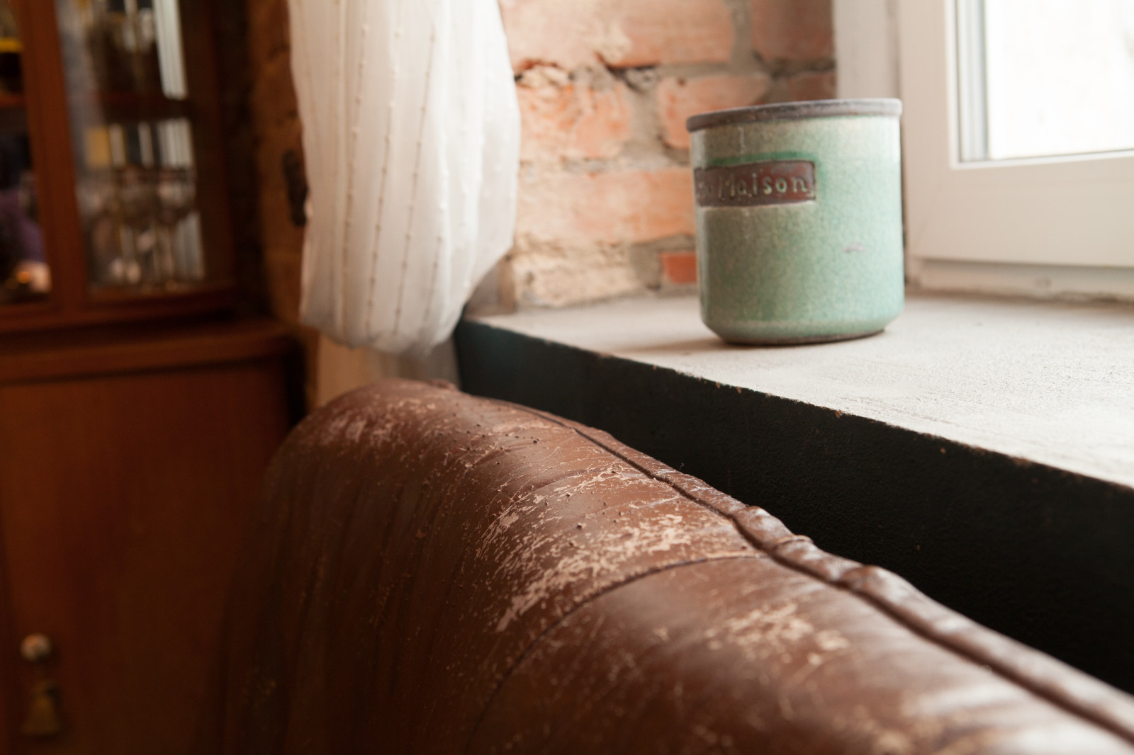 КВАРТИРА С 7 ОКНАМИ 2. ФОТО СЕРГЕЙ КОМЯГИН