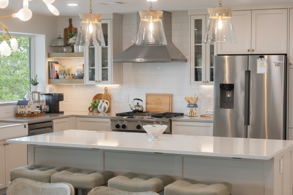 6302 Lynn Lane - Reit Above It All