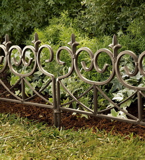 Fleur-De-Lis Edging - Traditional - Home Fencing And Gates - by Plow ...