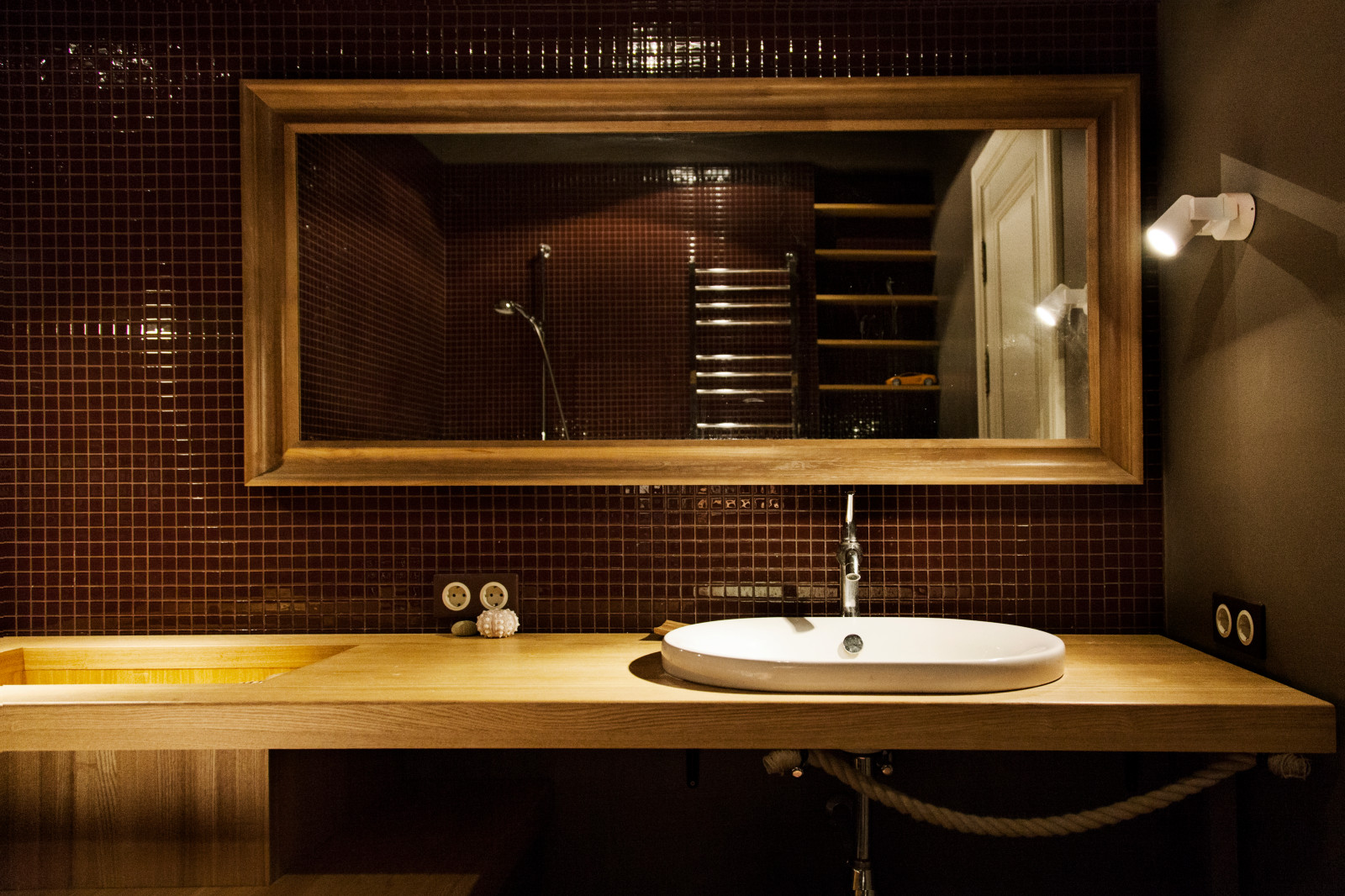 ЮН/на Алабяна