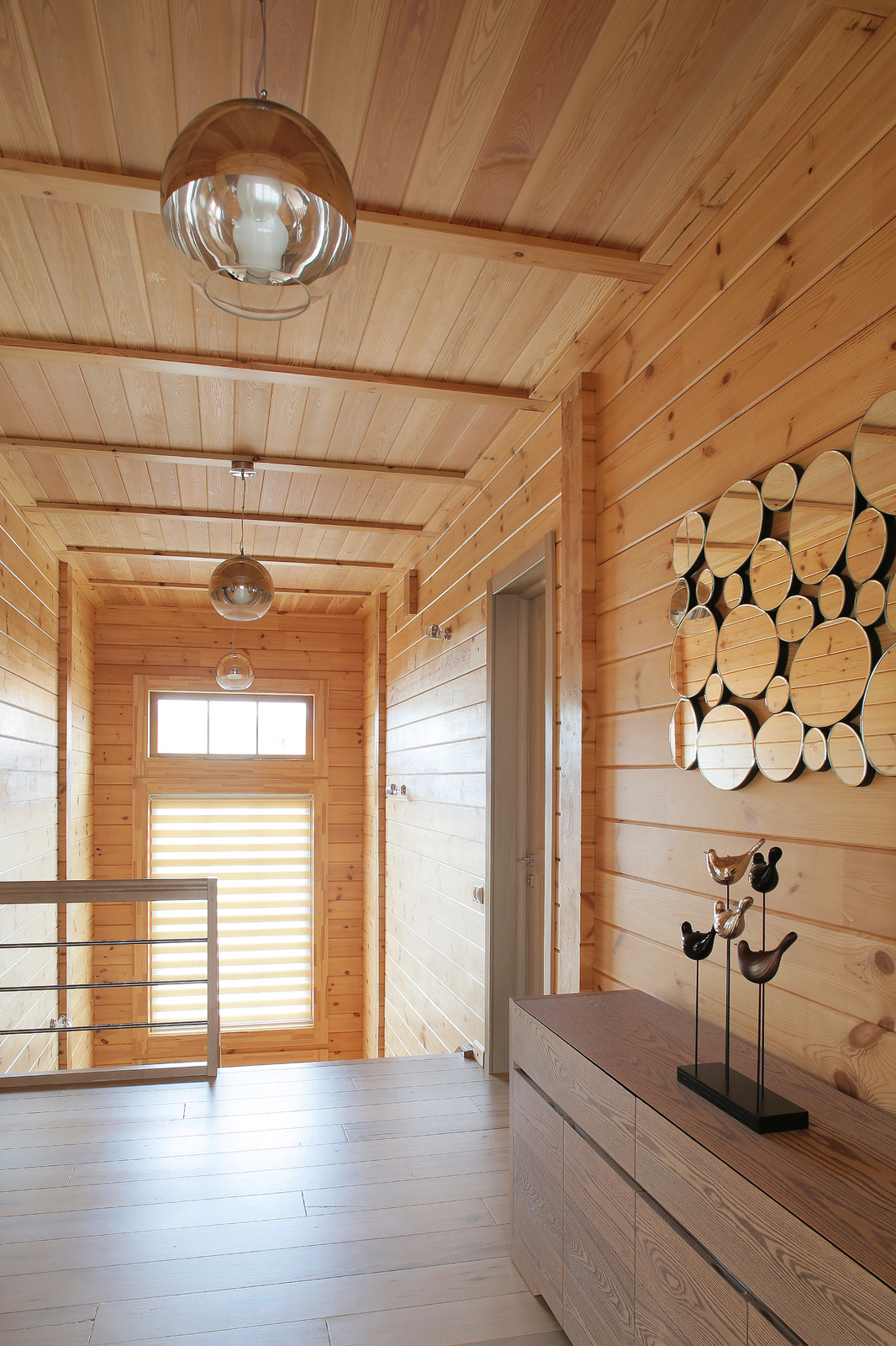 Современный дом из бруса в эко стиле