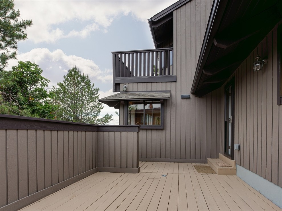 Design ideas for a transitional deck in Other.