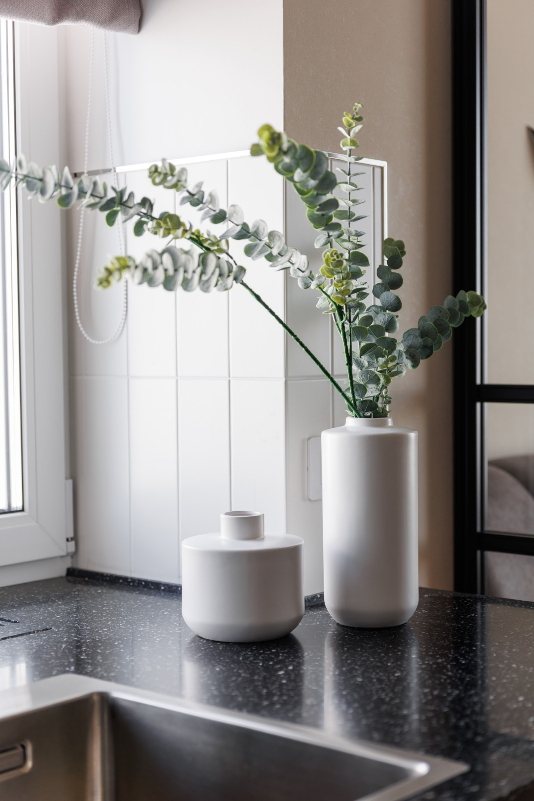 Трешка для молодой пары с двумя детьми