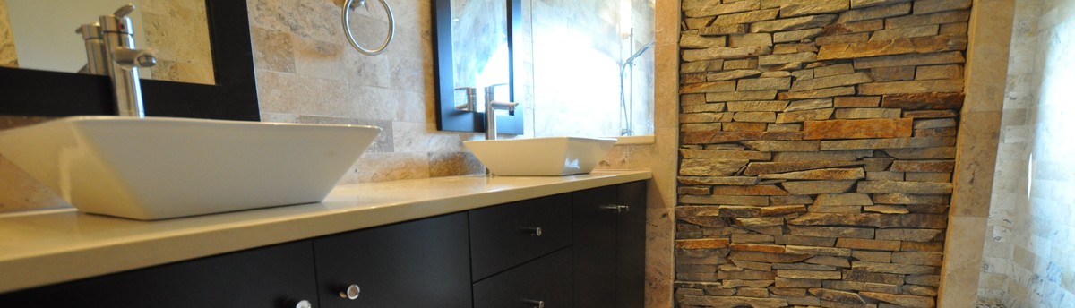 Granite countertop and tile backsplash ideas