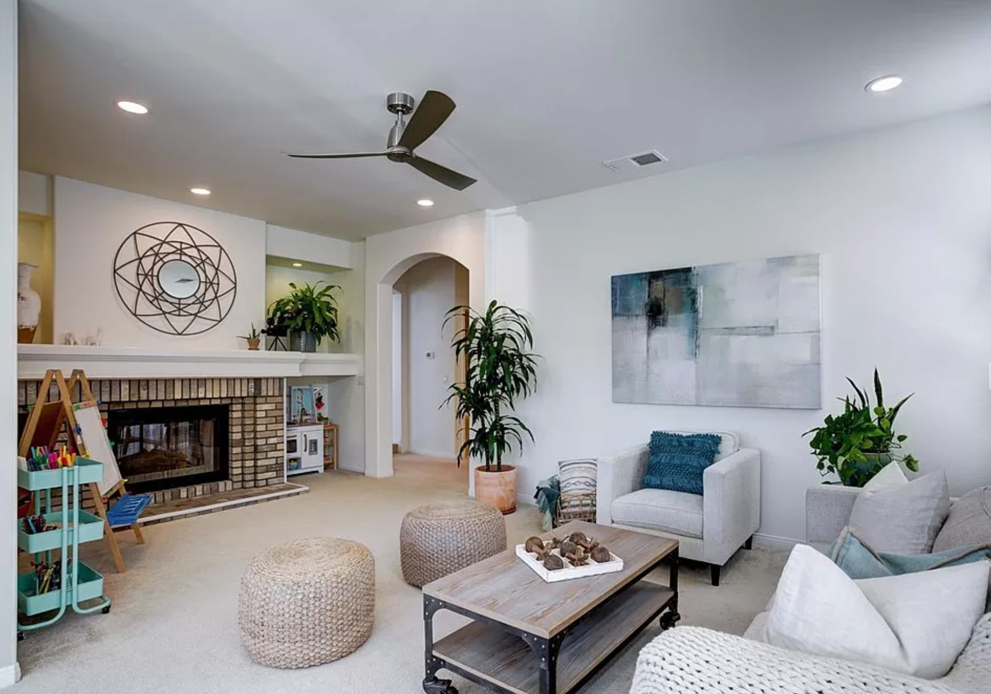 Carlsbad CA Home staging 2-22