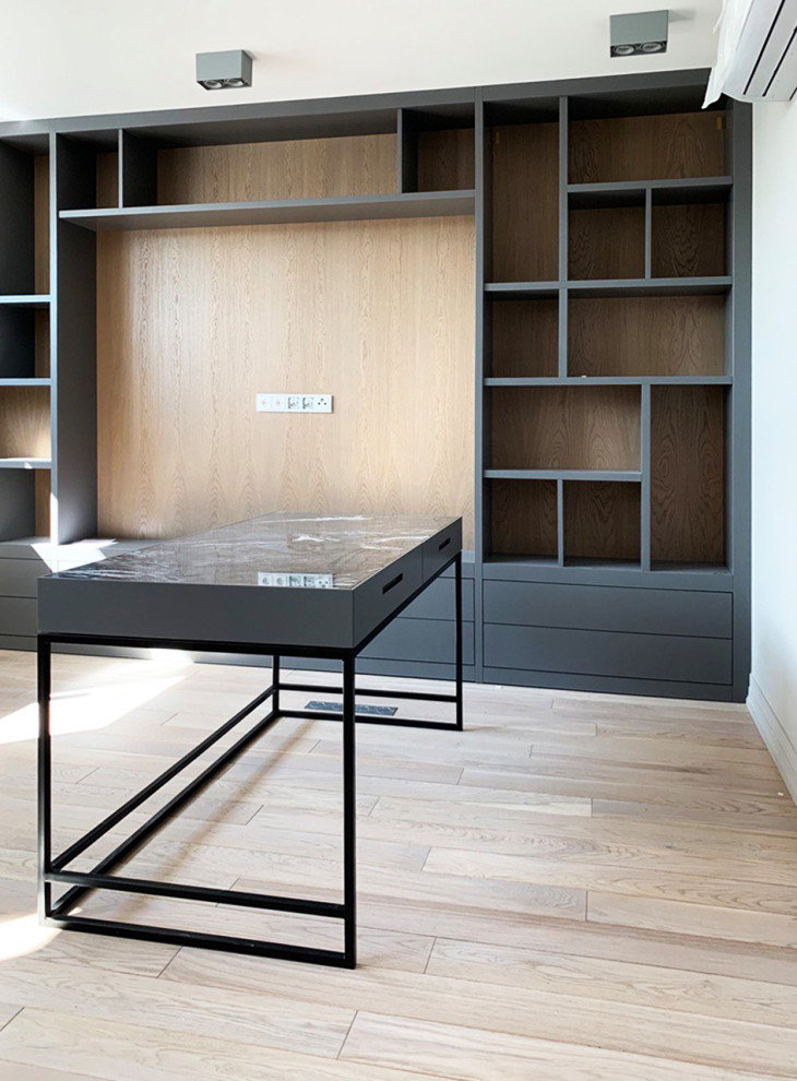 Смольный парк