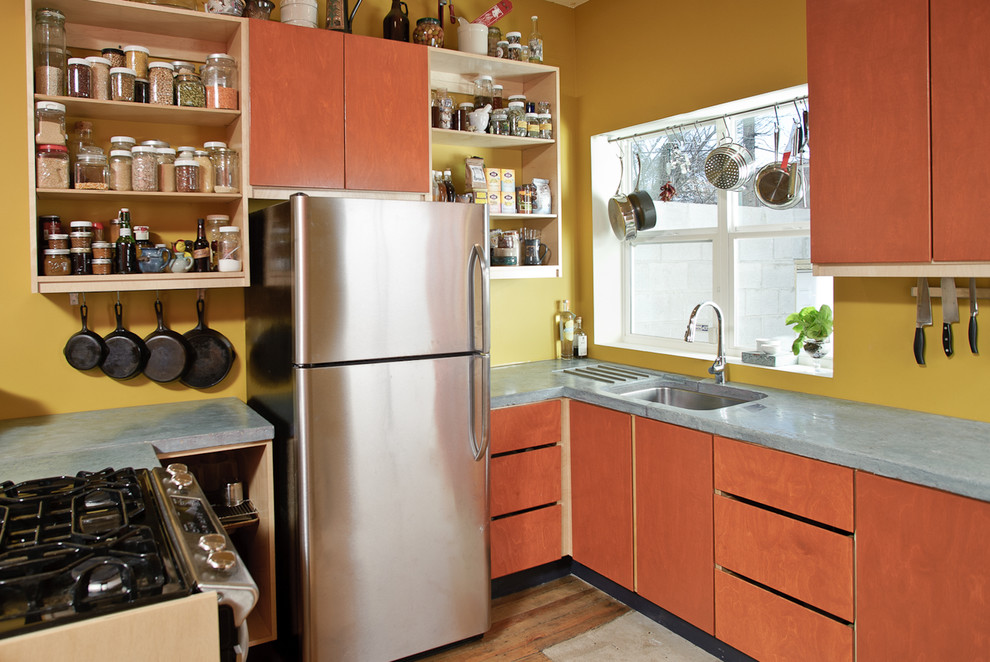 Design ideas for an eclectic kitchen in Philadelphia.