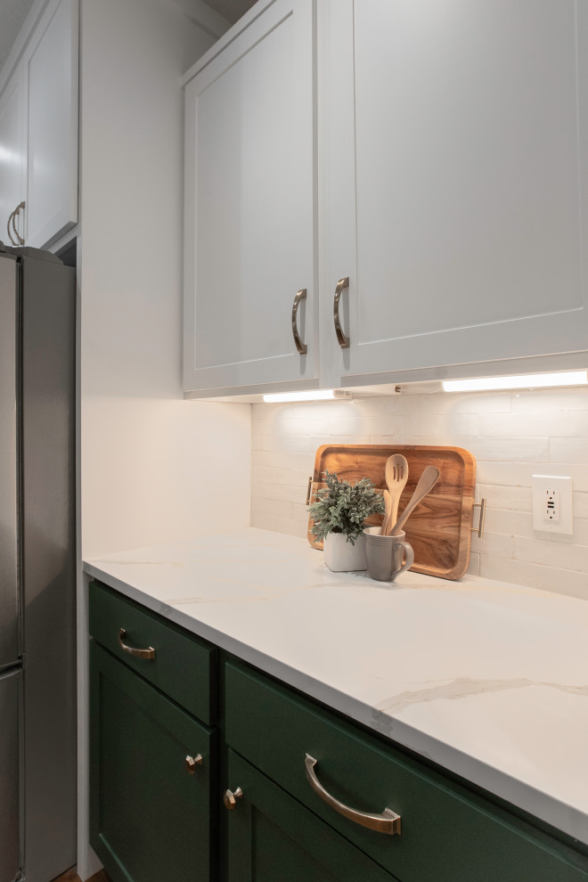 Magnolia Virginiana | Kitchen + Laundry + Fire Place