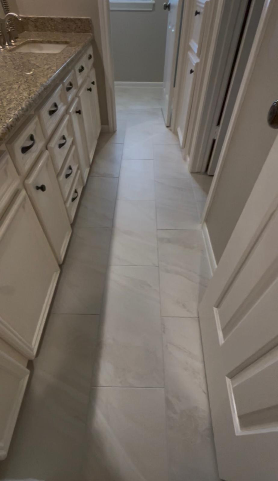 Memorial Dr. Bathroom Remodel
