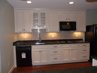 In Law Suite- basement kitchen - Traditional - Kitchen - Birmingham ...