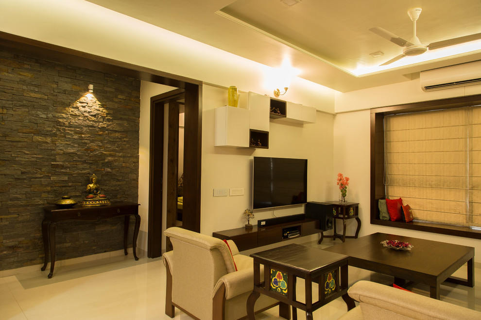Design ideas for a contemporary living room in Pune.