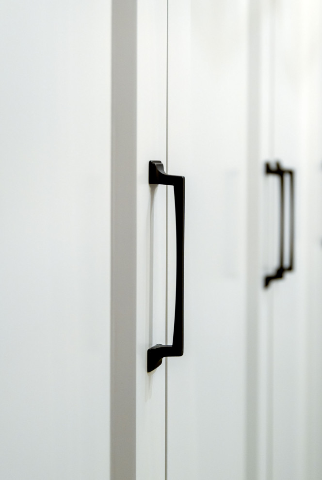 Квартира на набережной р. Москва.