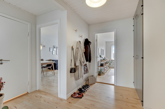 &Aring;restrupsvej 4, 9000 Aalborg moderne-couloir