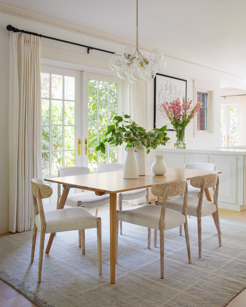 Design ideas for a beach style dining room in San Francisco.