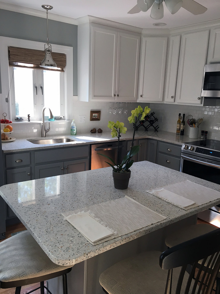 Inspiration for a transitional kitchen remodel in Boston