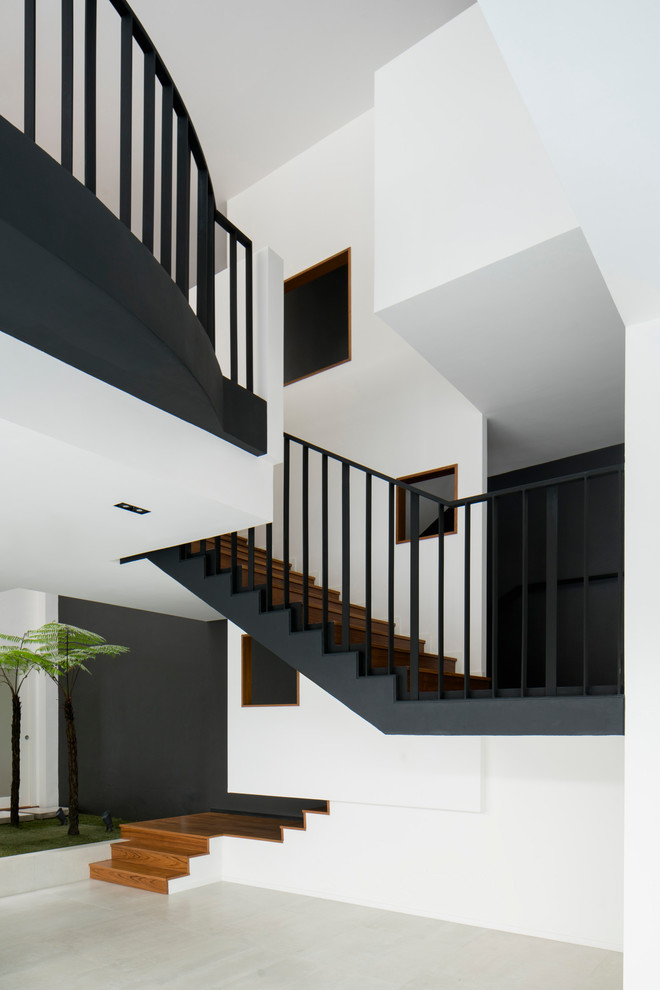 This is an example of a contemporary staircase in Singapore.