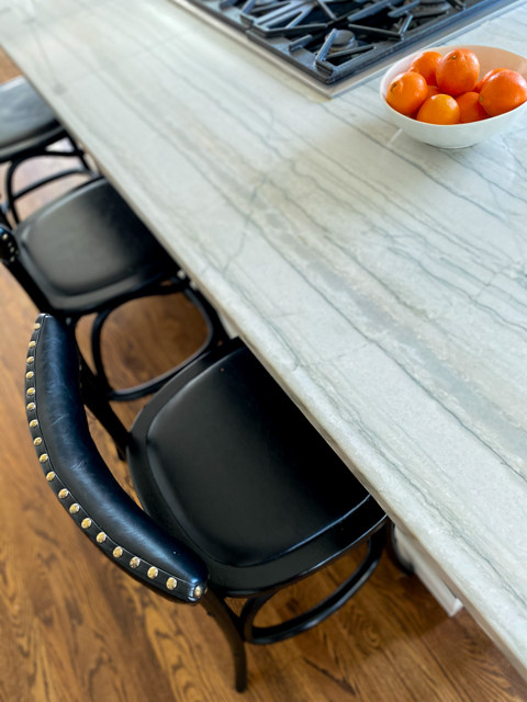 Trzesniak Cuisine | Highlands Ranch, CO | Traditional Living & Kitchen Space