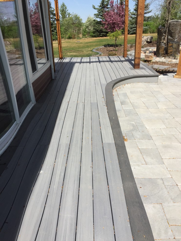 Example of a mountain style deck design in Calgary