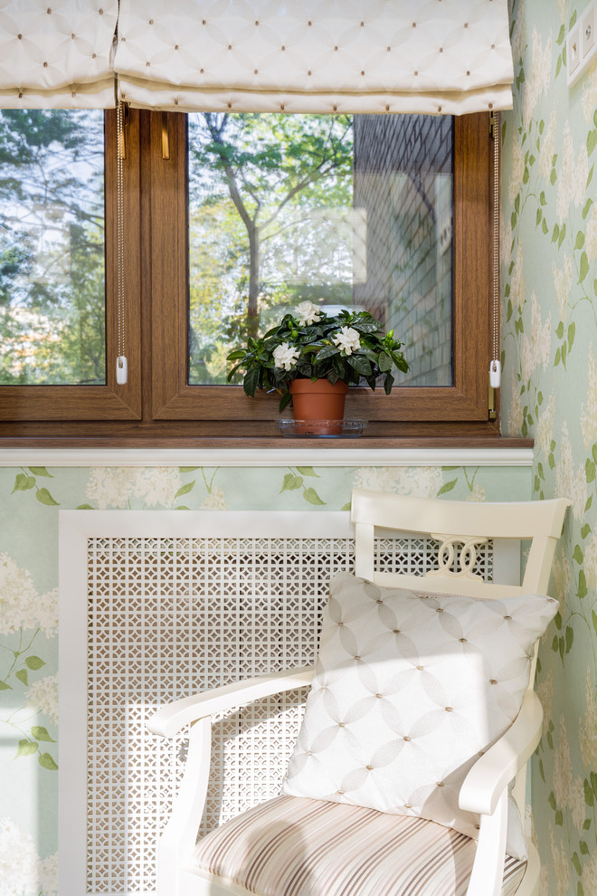 Уютный интерьер маленькой комнаты отдыха