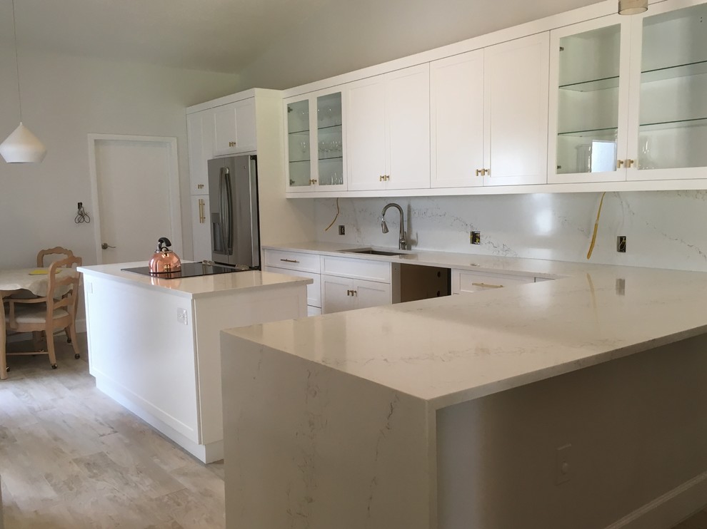 Inspiration for a transitional kitchen remodel in Miami