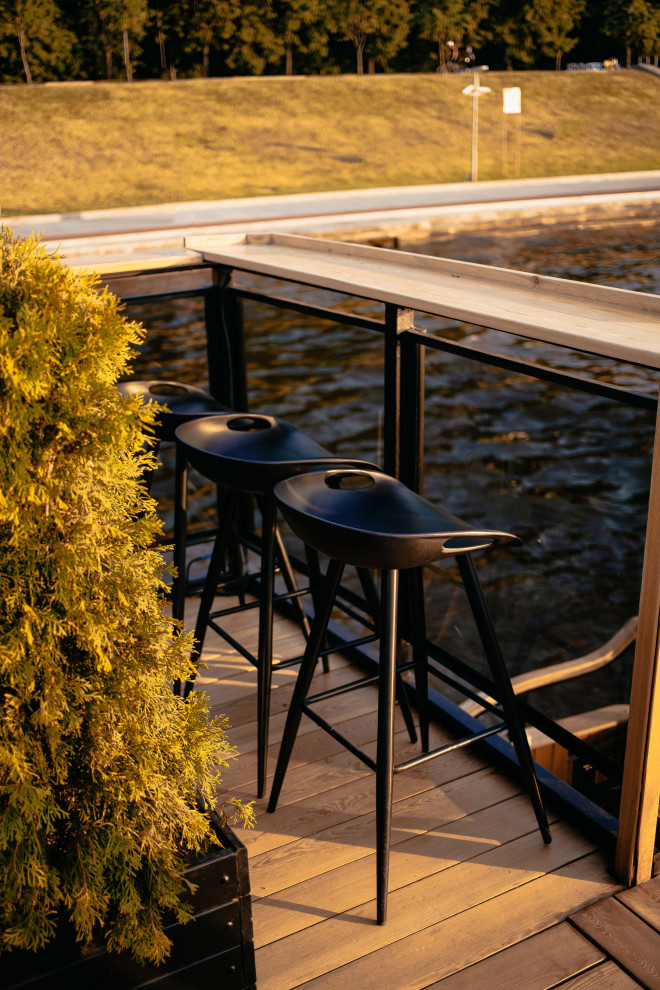 Теплоход Moris