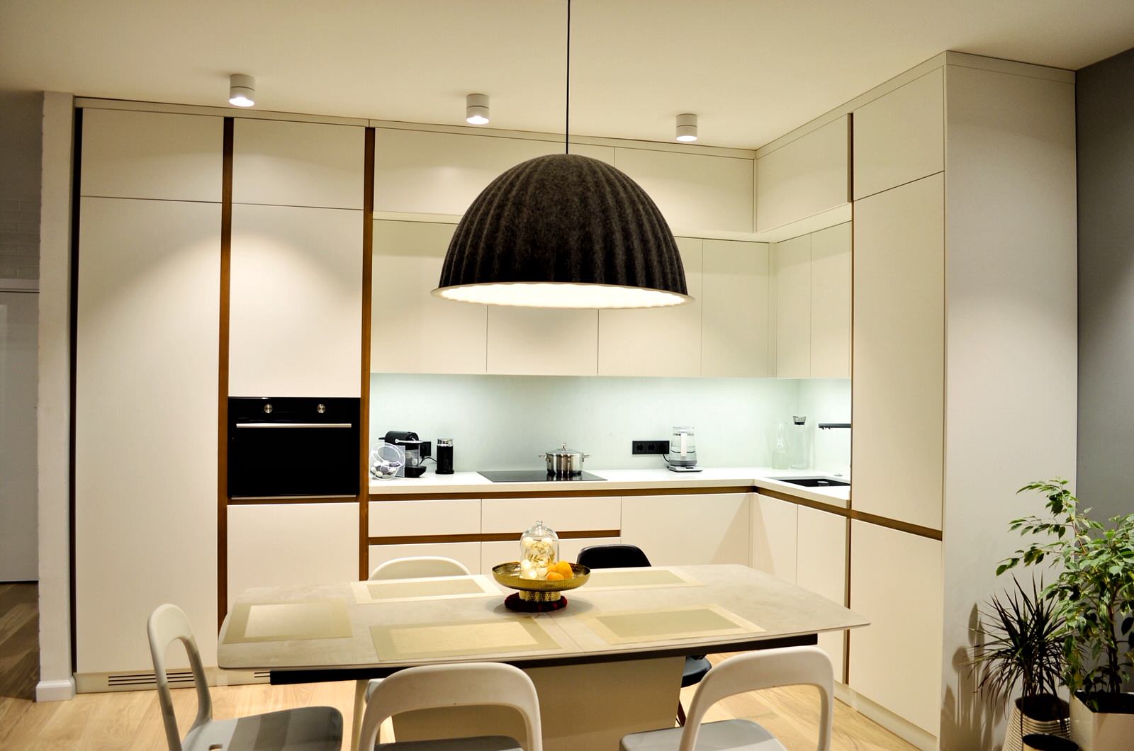 Современная кухня в стиле модерн