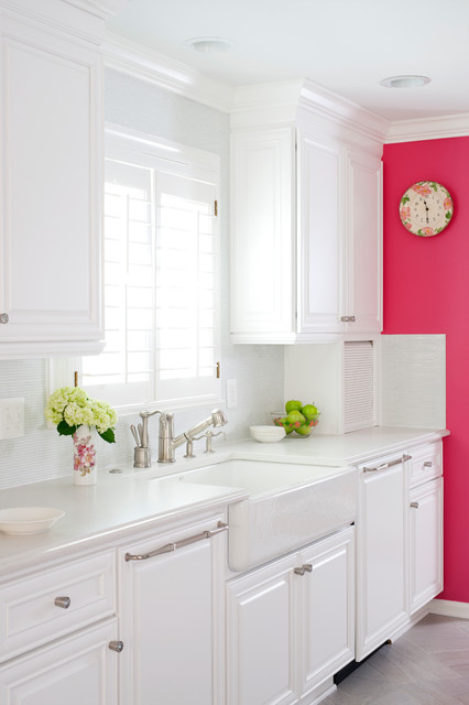 White Kitchen – Pink Kitchen Decor