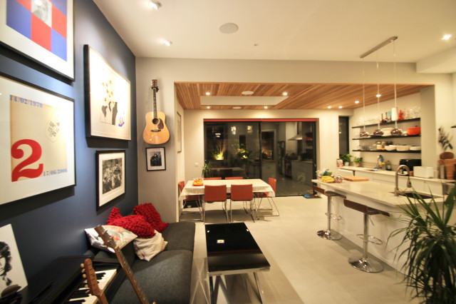 Extensions contemporary