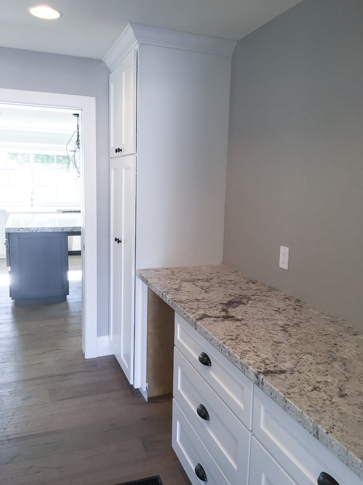 Inspiration for a transitional home design remodel in Phoenix