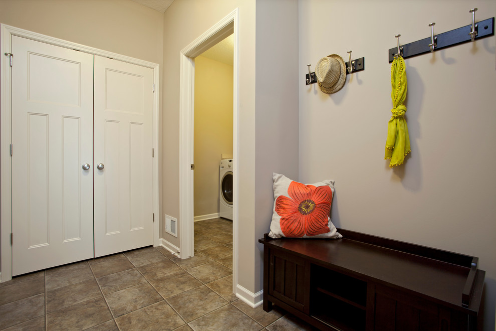 Inspiration for a transitional entryway remodel in Minneapolis