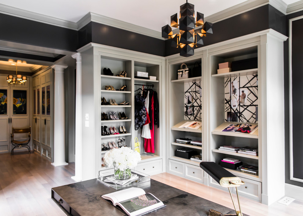 Inspiration for a transitional dressing room in San Francisco.