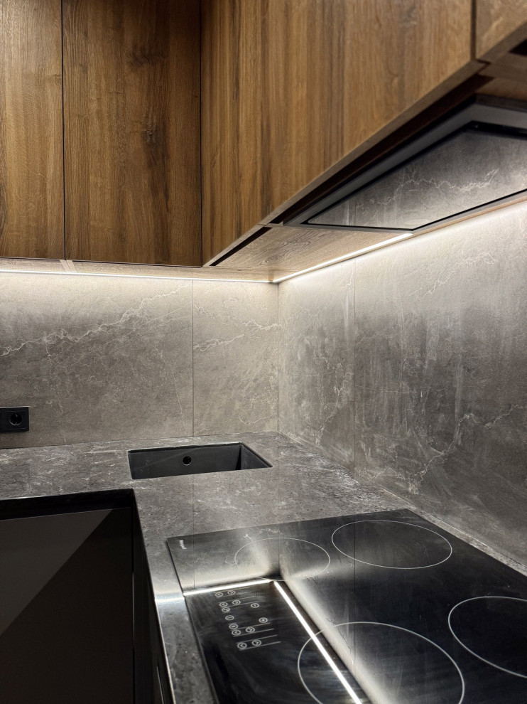 Авиаторов 1, Солнцево